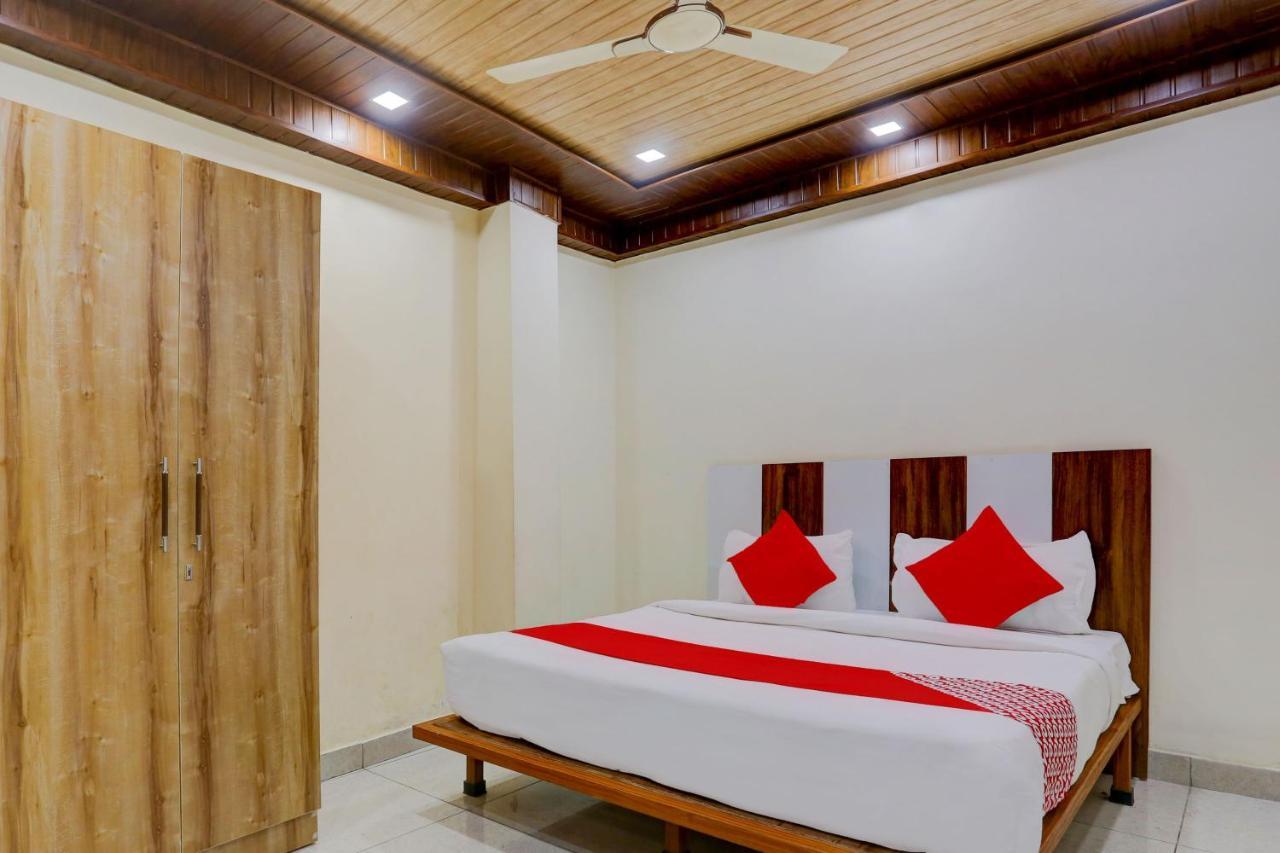 Hotel O Family Deluxe New Delhi Exterior foto