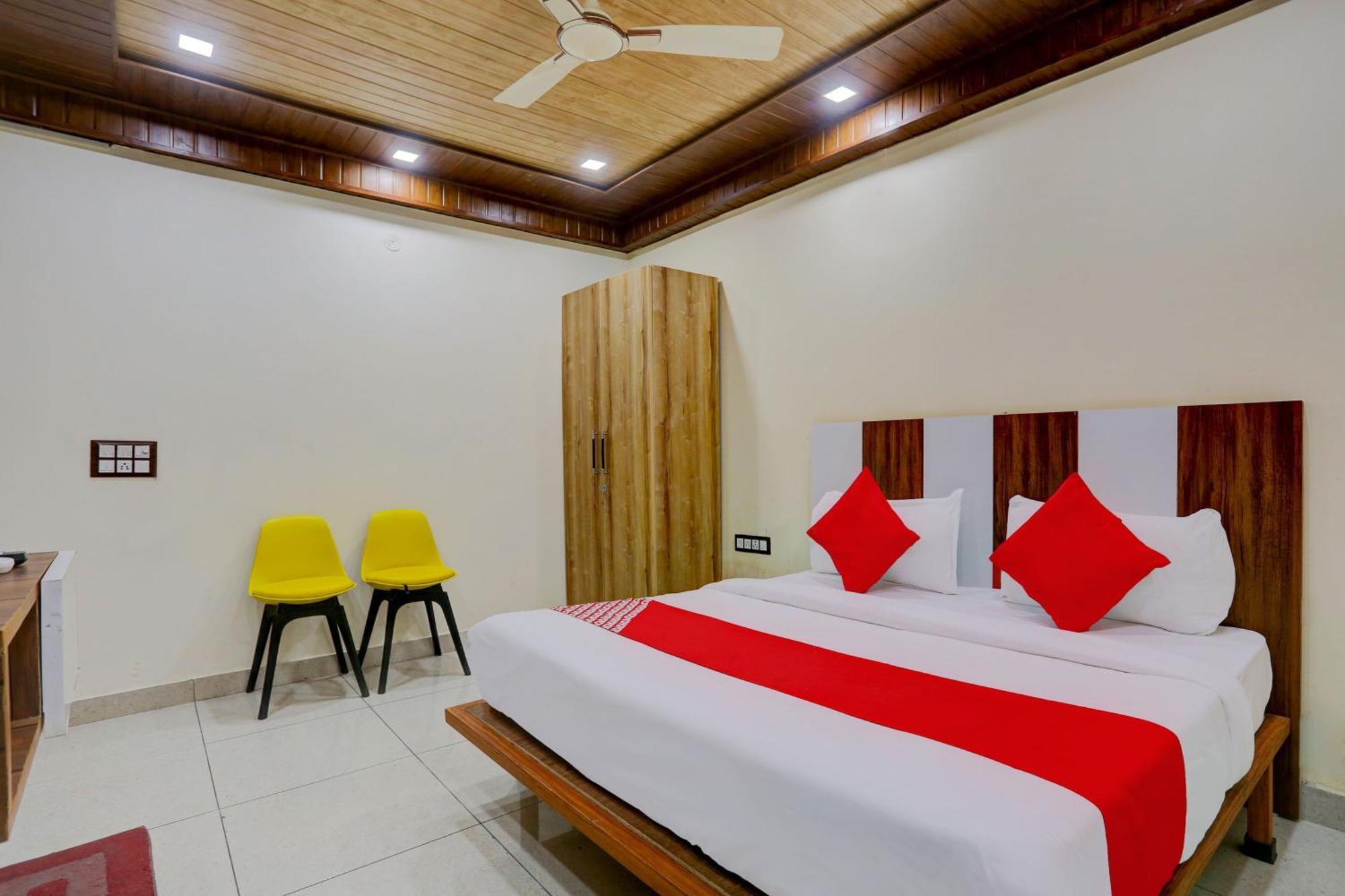 Hotel O Family Deluxe New Delhi Exterior foto